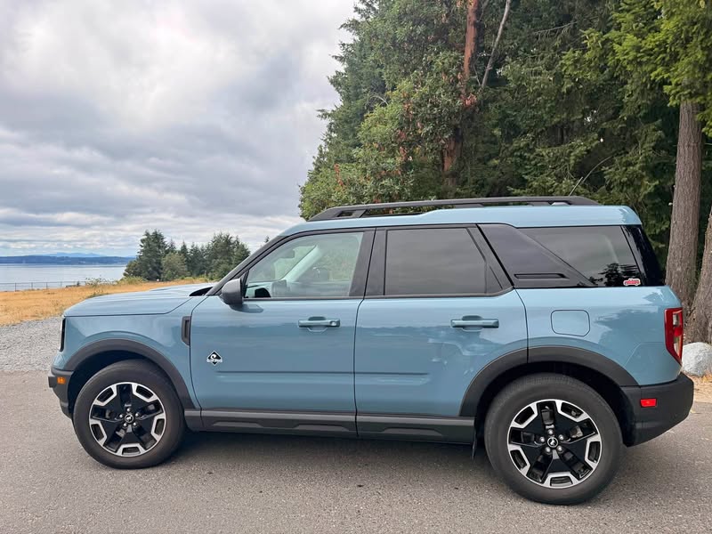 2023 Ford Bronco - Outer Banks Sport Utility 4D