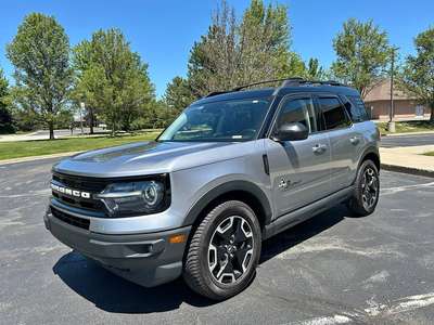 2021 Ford bronco sport outer banks