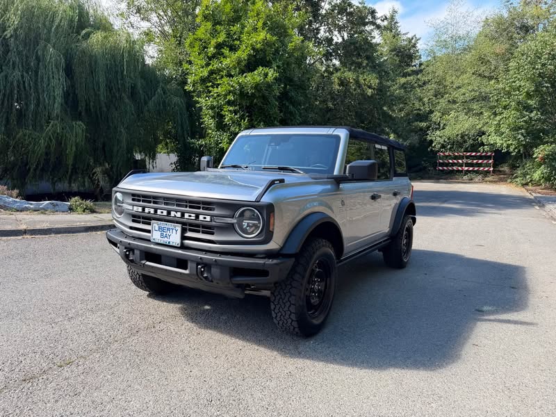 2022 Ford Bronco - Black Diamond Sport Utility 4D
