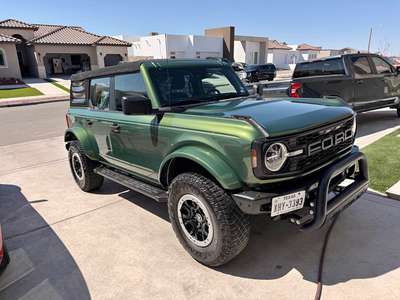 2022 Ford Bronco - Base Sasquatch V6 Turbo