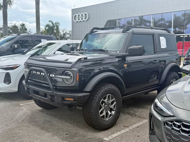 2022 Ford Bronco - Badlands Sport Utility 2D