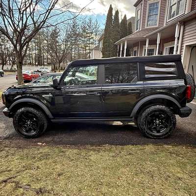 2021 Ford Bronco - Black Diamond Sport Utility 4D