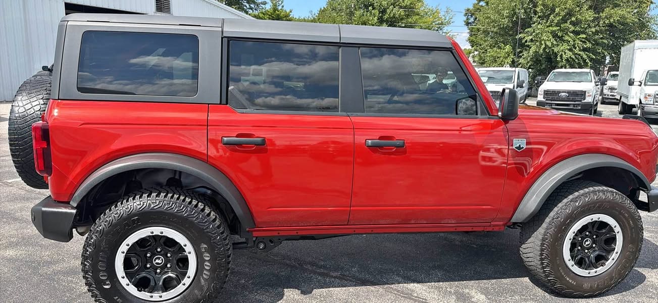 2023 Ford Bronco - Big Bend Sport Utility 4D