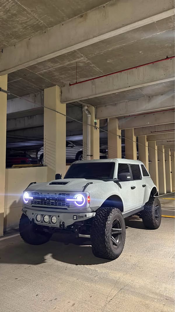 2023 Ford Bronco - Sport Utility 4D