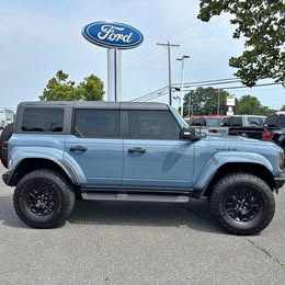 2024 Ford bronco raptor