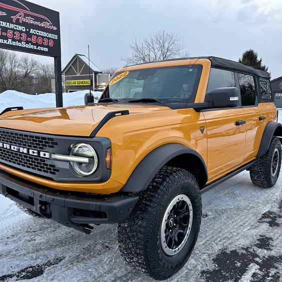 2022 Ford Bronco - Badlands Sport Utility 4D