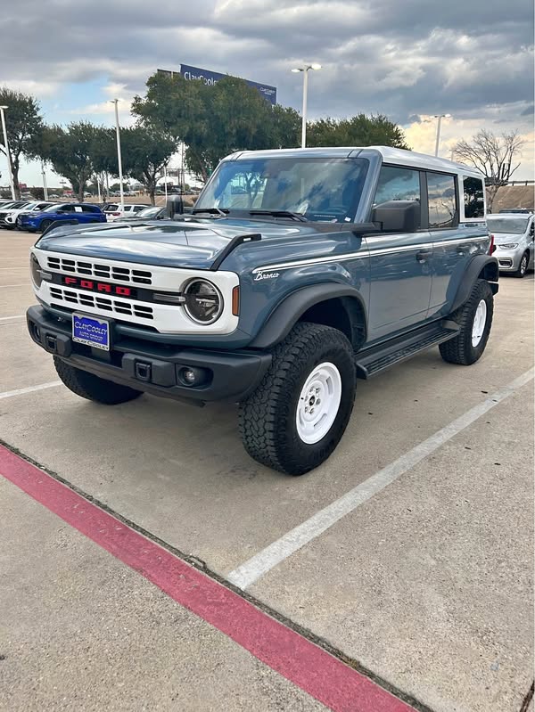 2025 Ford Bronco - Heritage Edition Sport Utility 4D
