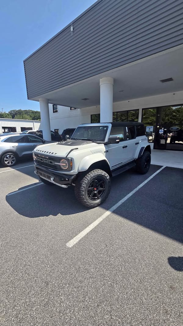 2026 Ford Bronco - Raptor Sport Utility 4D