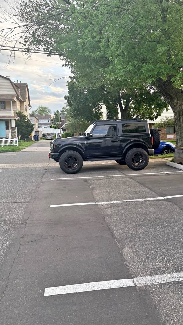 2023 Ford Bronco - Outer Banks Sport Utility 4D