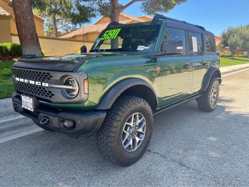 2025 Ford Bronco - Badlands