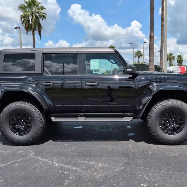 2026 Ford \ud83d\udd25 2026 FORD BRONCO RAPTOR 4X4 \u2014 37s, TWIN TURBO & PURE ATTITUDE! \ud83d\udd25