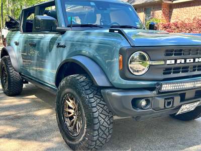 2023 Ford Bronco - Black Diamond Sport Utility 4D