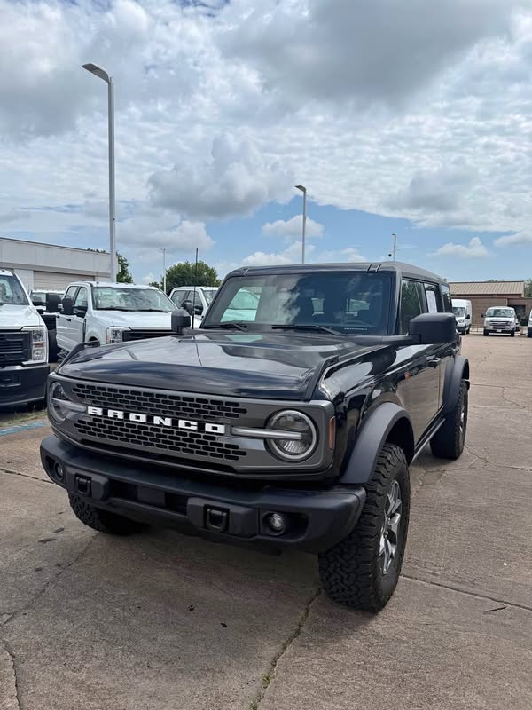 2025 Ford Bronco - Badlands