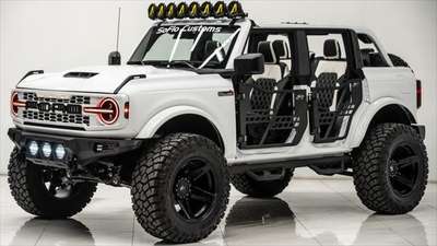 2025 Ford Bronco CUSTOM