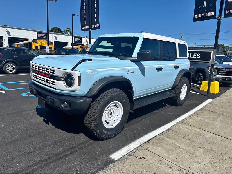 2025 Ford Bronco - Heritage Edition Sport Utility 4D