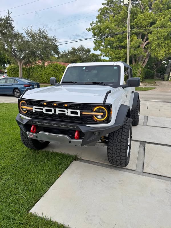 2024 Ford Bronco Black Diamond ARB Edition