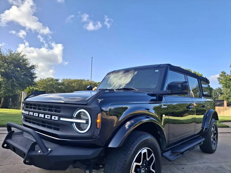 2022 Ford Bronco - Big Bend Sport Utility 4D