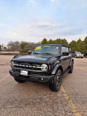 2022 Ford Bronco - Outer Banks Sport Utility 4D