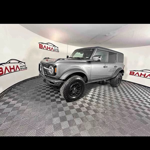2022 Ford Bronco - Wildtrak Sport Utility 4D