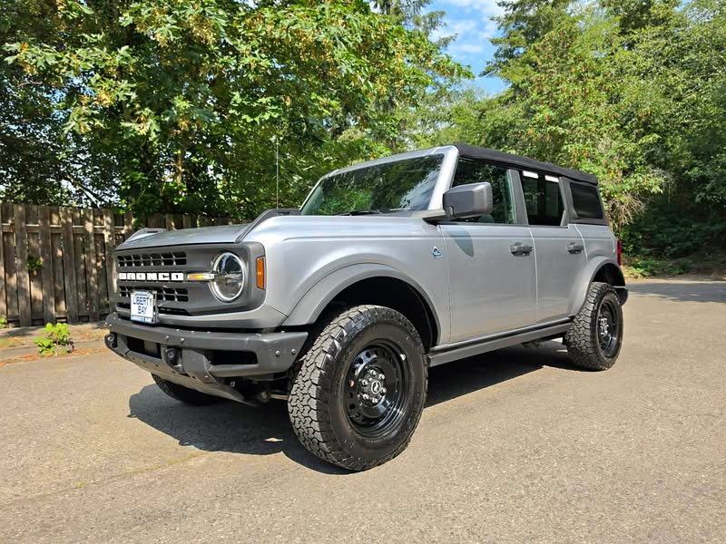 2022 Ford Bronco - Black Diamond Sport Utility 4D