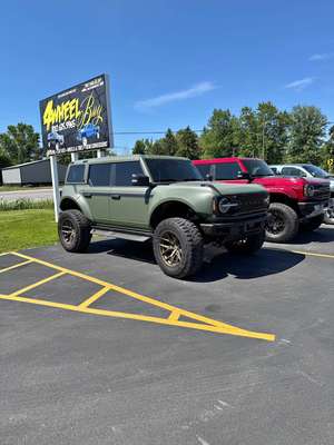 2022 Ford Bronco - Wildtrak Sport Utility 4D