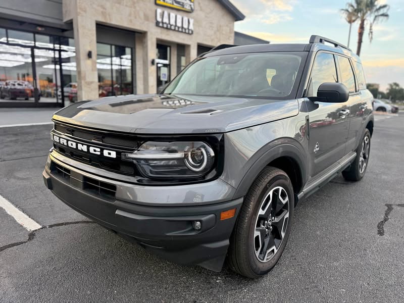 2023 Ford Bronco Outer Banks Sport Utility 4D