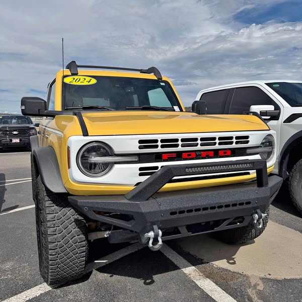 2024 Ford Bronco  Heritage Limited