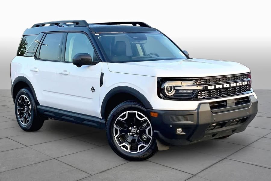 2025 Ford Bronco Sport Outer Banks 4WD 4x4