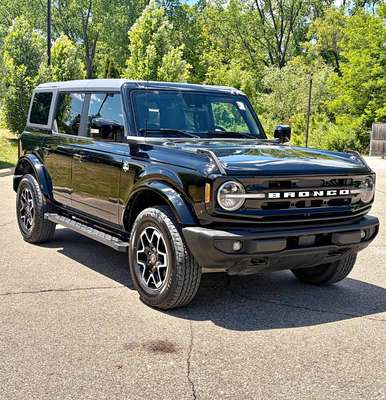 2024 Ford Bronco - Outer Banks