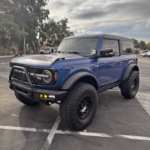 2021 Ford bronco first edition - 4wd