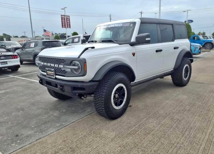 2024 Ford Bronco - Badlands Sport Utility 4D