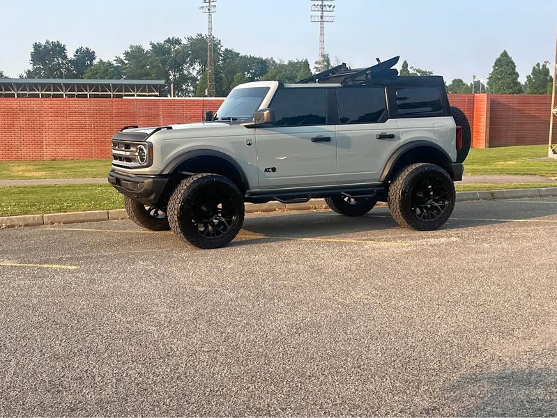 2022 Ford Bronco - Big Bend Sport Utility 4D