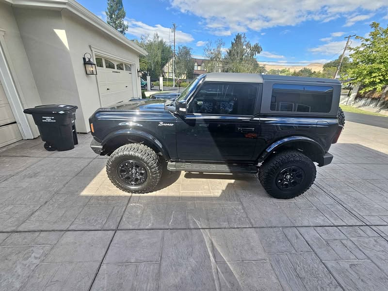 2023 Ford Bronco - Outer Banks Sport Utility 2D
