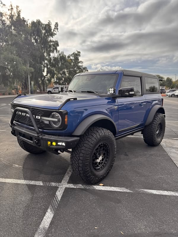 2021 Ford bronco first edition - 4wd