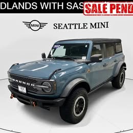 2022 Ford Bronco Badlands Advanced 4-Door 4WD  16001 Miles