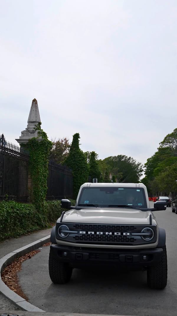 2025 Ford Bronco - Badlands Sport Utility 4D