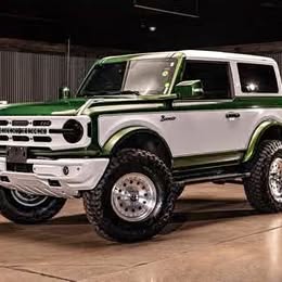 2023 Ford Bronco Outer Banks 4WD