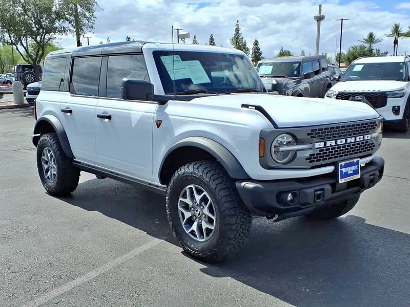 2025 Ford Bronco - Badlands