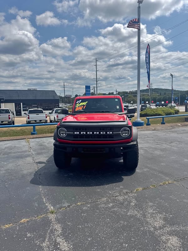 2023 Ford Bronco - Black diamond