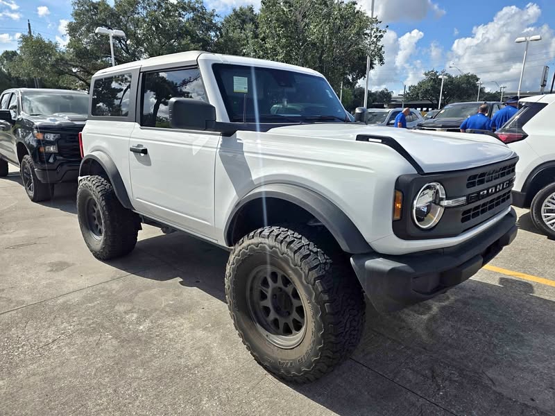 2023 Ford Bronco - 2 Door 4x4