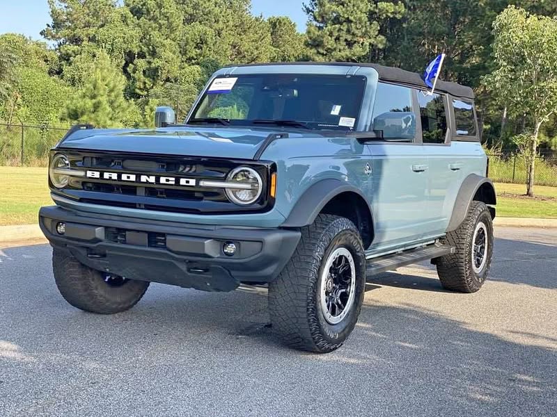 2022 Ford Bronco - Outer Banks