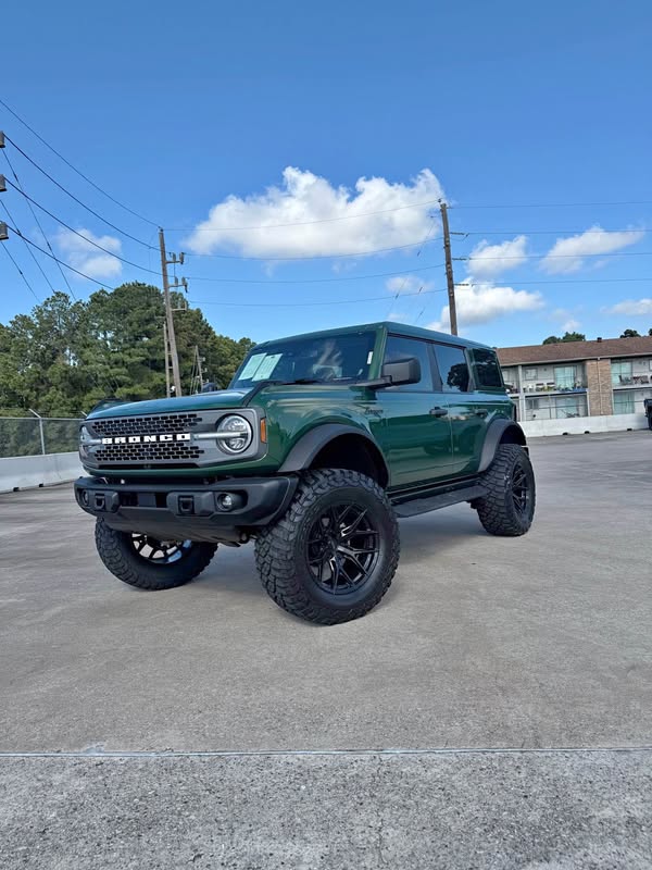 2025 Ford Bronco - Badlands