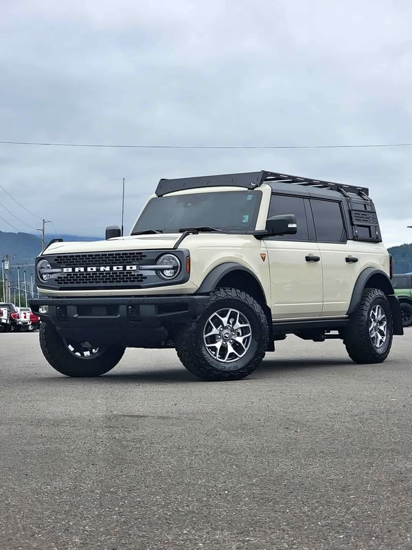 2025 Ford Bronco - Badlands Sport Utility 4D