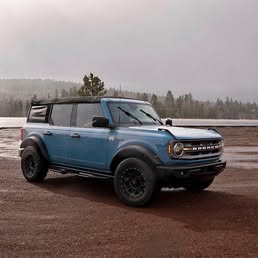 2022 Ford Bronco - Big Bend Sport Utility 4D
