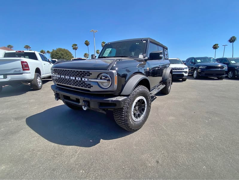 2024 Ford Bronco - Badlands Sport Utility 4D