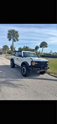 2022 Ford Bronco - Black Diamond Sport Utility 4D