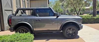 2024 Ford Bronco - Black Diamond Sport Utility 2D