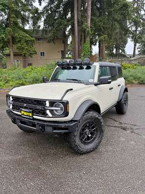 2025 Ford Bronco - Badlands RTR