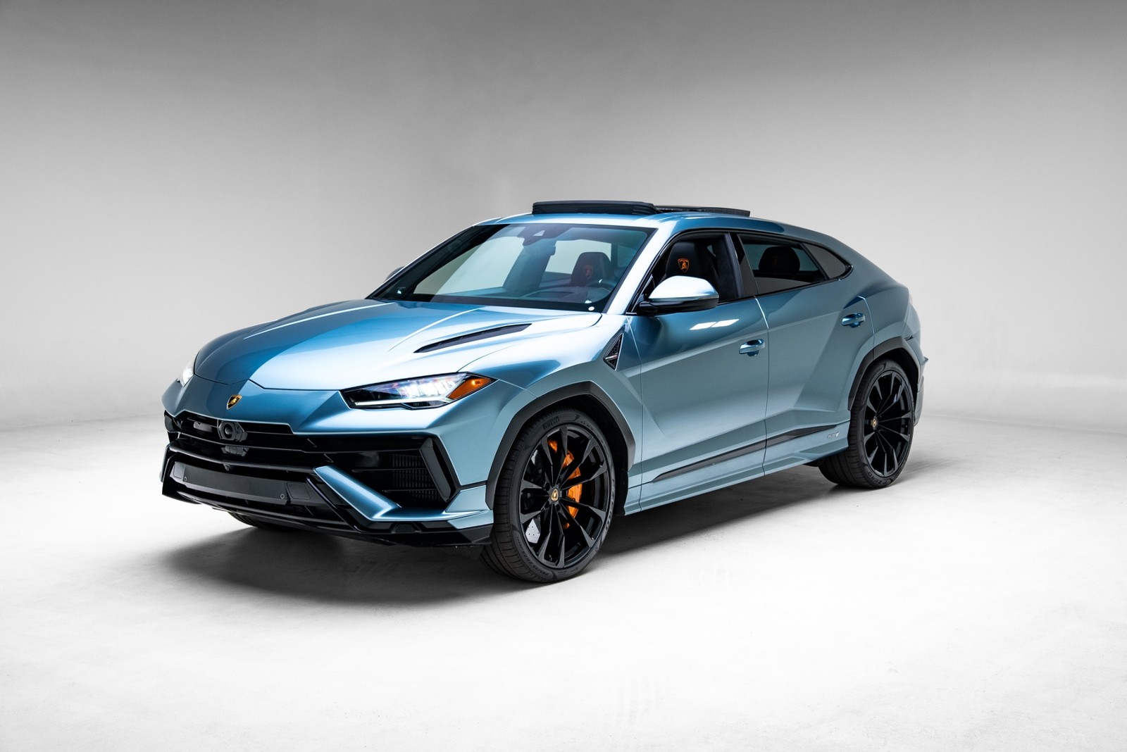 2023 Lamborghini Urus S