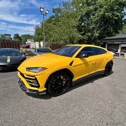 2020 Lamborghini Urus